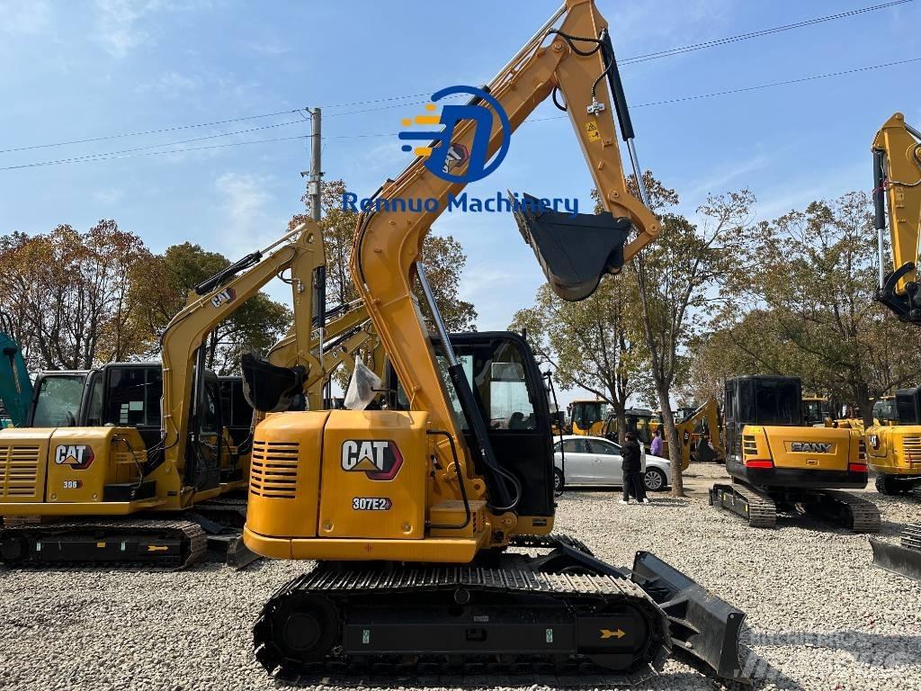 CAT 307E2 Mini kotrók < 7t