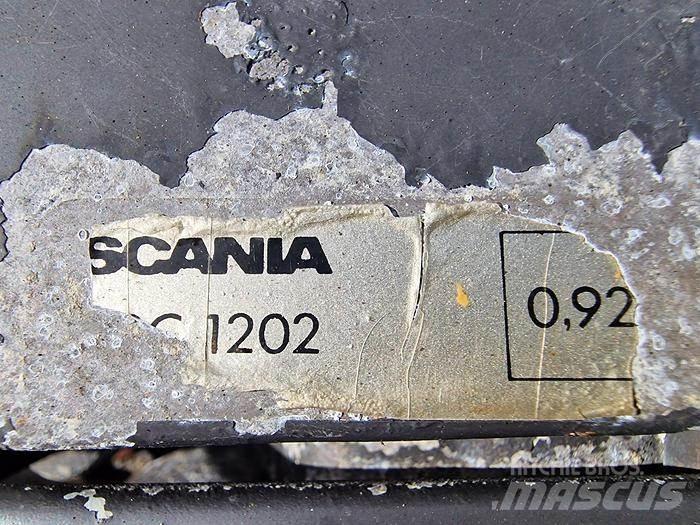 Scania DC 1202 Motorok