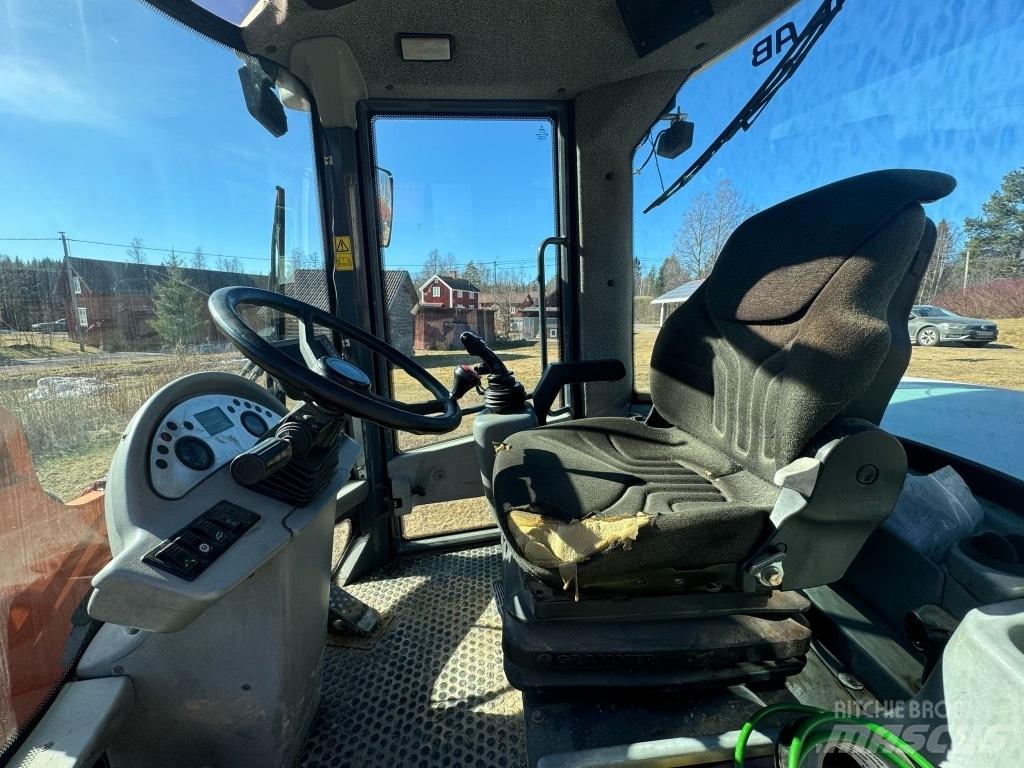 Terex TL 100 Gumikerekes homlokrakodók