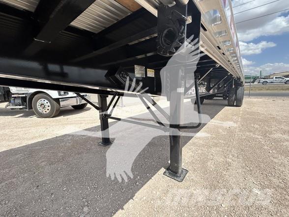 Fontaine  Platós / Ponyvás félpótkocsik