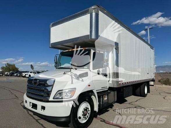 Hino L6 Dobozos teherautók