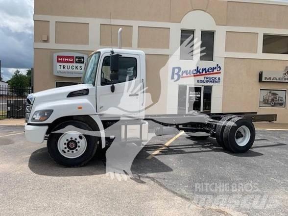 Hino L7 Billenő teherautók