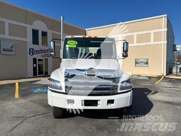 Hino L7 Fülkés alváz