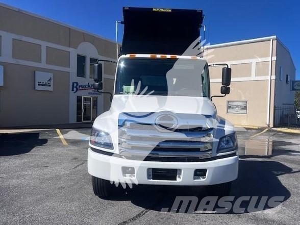 Hino L7 Billenő teherautók