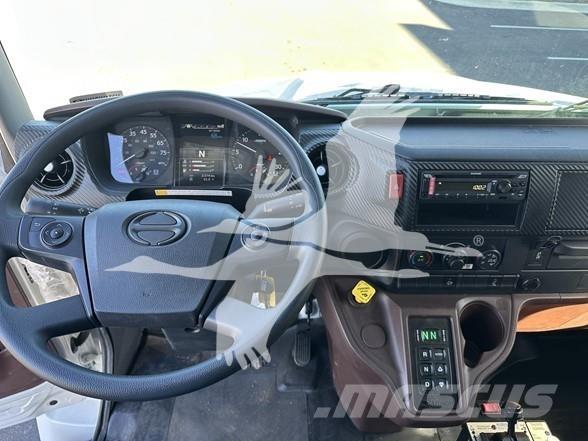 Hino XL8 Billenő teherautók