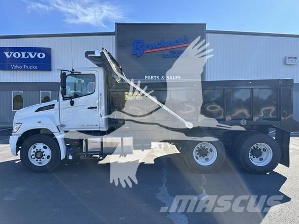 Hino XL8 Billenő teherautók