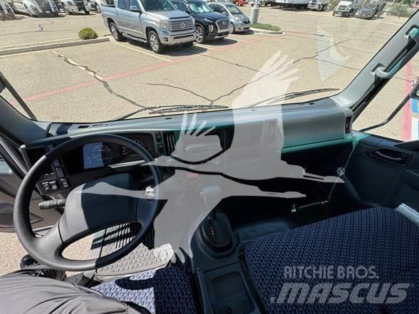 Isuzu NPR HD Építőipar - Egyebek
