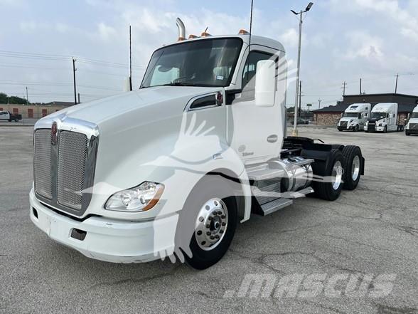 Kenworth T680 Nyergesvontatók