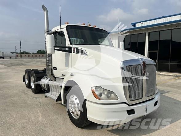 Kenworth T680 Nyergesvontatók