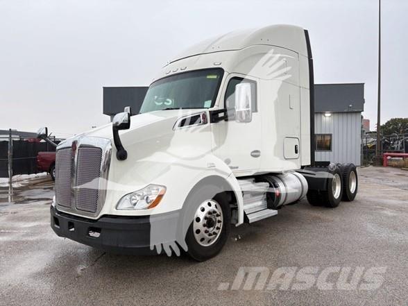 Kenworth T680 Nyergesvontatók