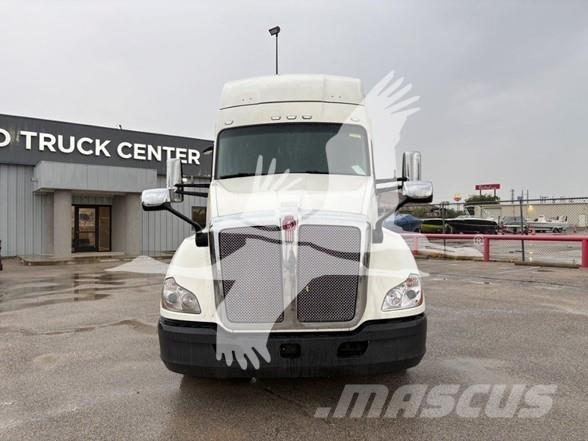 Kenworth T680 Nyergesvontatók