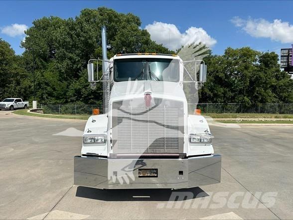 Kenworth T800 Nyergesvontatók