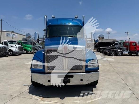 Kenworth T880 Nyergesvontatók