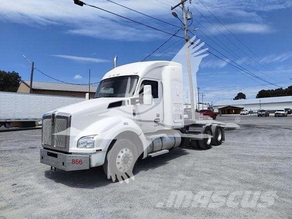 Kenworth T880 Nyergesvontatók