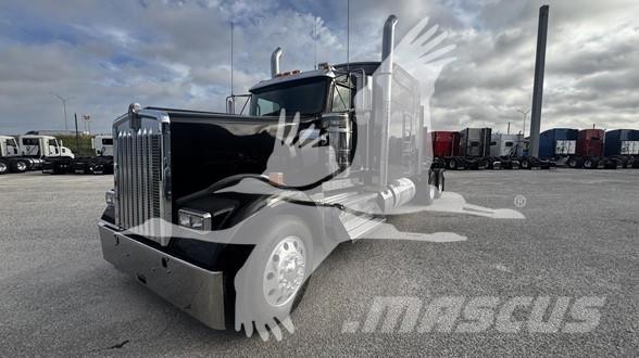 Kenworth W900 Nyergesvontatók
