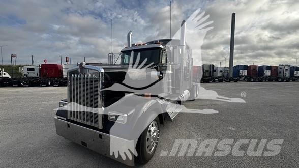 Kenworth W900 Nyergesvontatók
