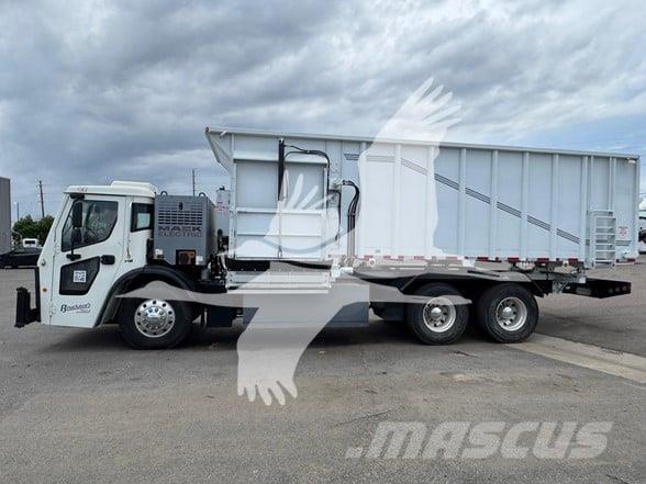 Mack LR64 Építőipar - Egyebek