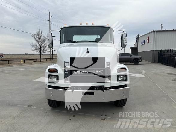 Mack MD6 Építőipar - Egyebek