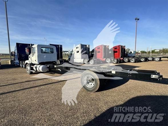 Mack MD6 Fülkés alváz