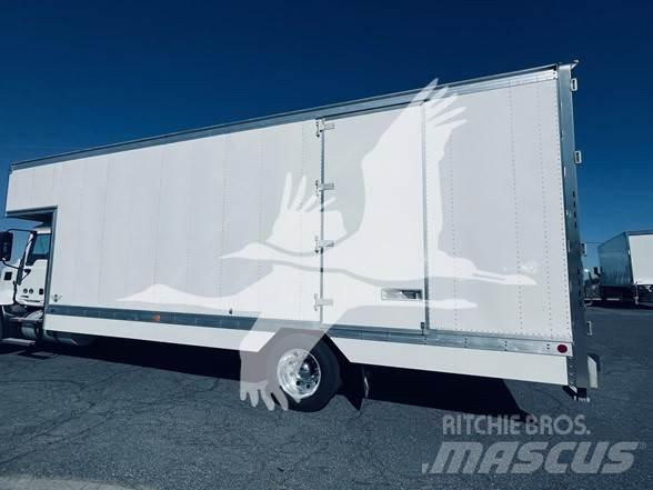 Mack MD6 Dobozos teherautók