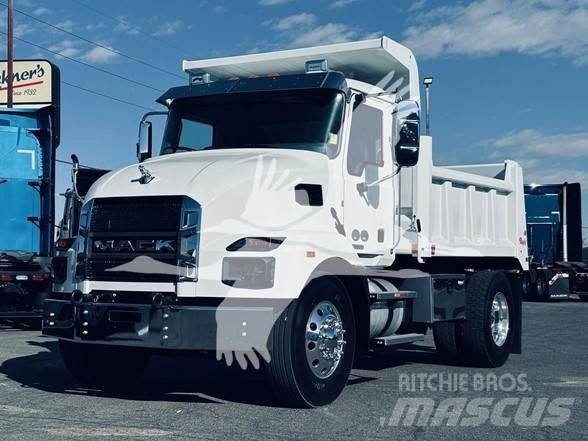 Mack MD6 Billenő teherautók