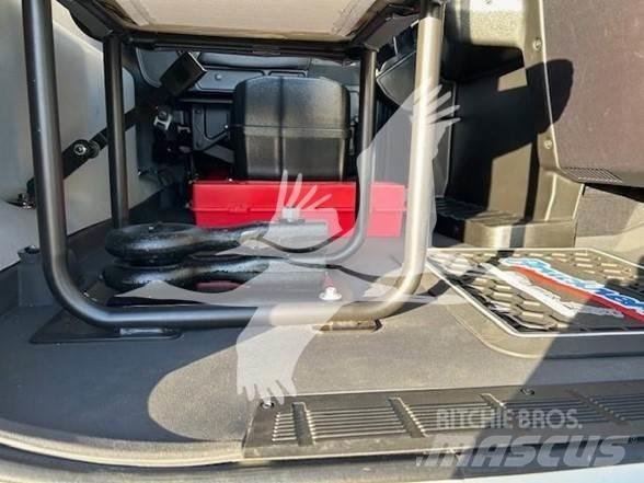 Mack MD6 Platós / Ponyvás teherautók