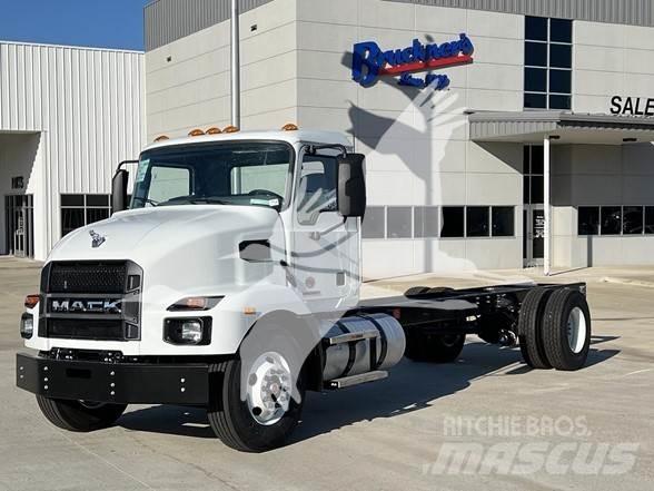 Mack MD6 Fülkés alváz