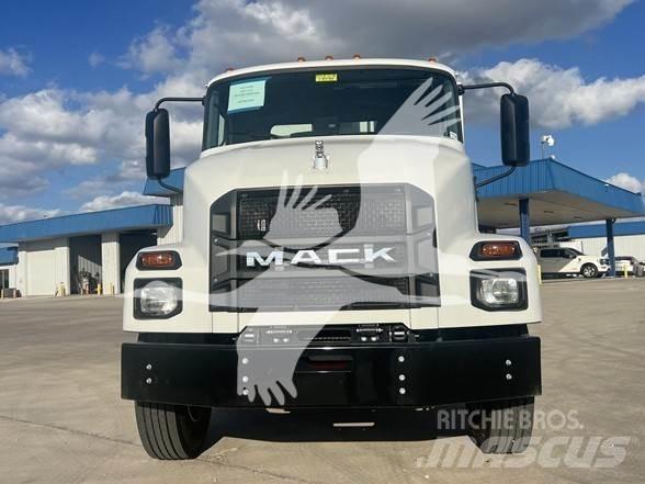 Mack MD6 Hulladék szállítók