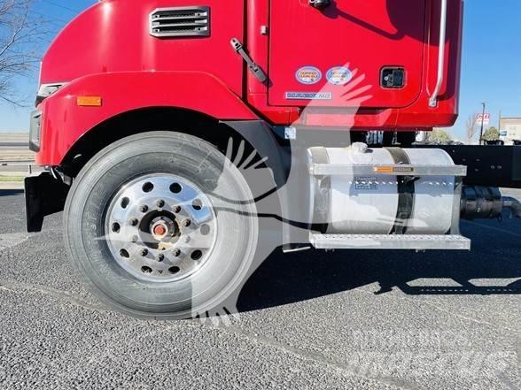 Mack MD6 Fülkés alváz