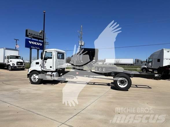 Mack MD6 Fülkés alváz