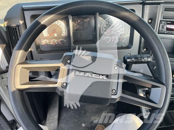 Mack MD6 Építőipar - Egyebek