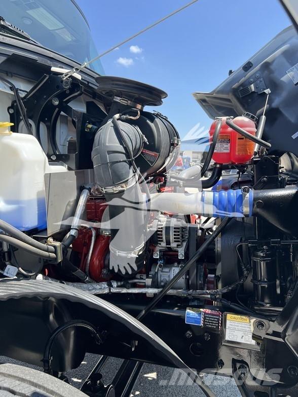 Mack MD6 Fülkés alváz