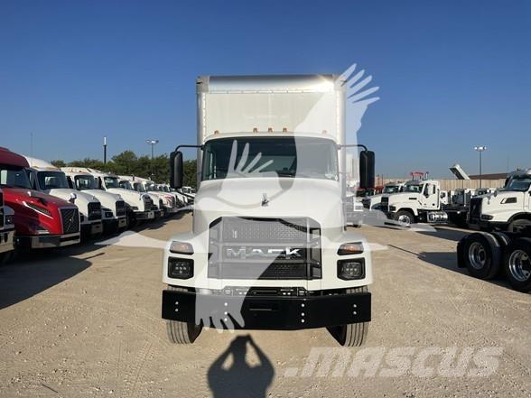 Mack MD6 Építőipar - Egyebek