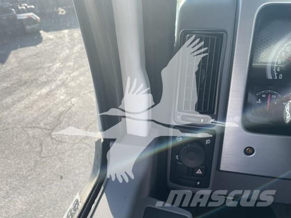 Mack MD6 Fülkés alváz