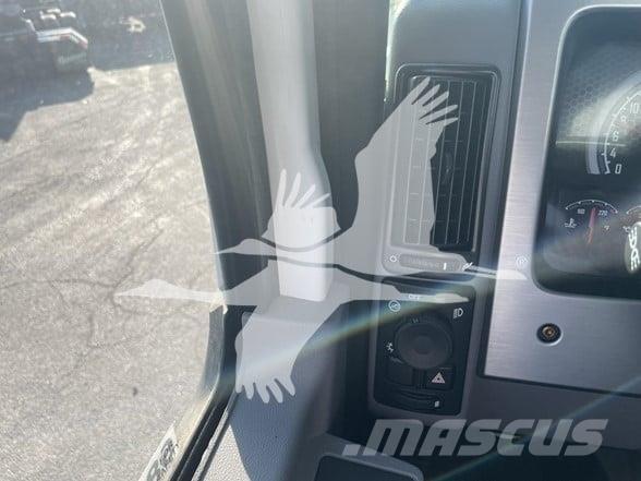 Mack MD6 Fülkés alváz