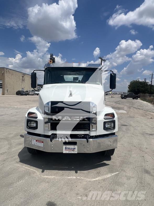 Mack MD6 Építőipar - Egyebek