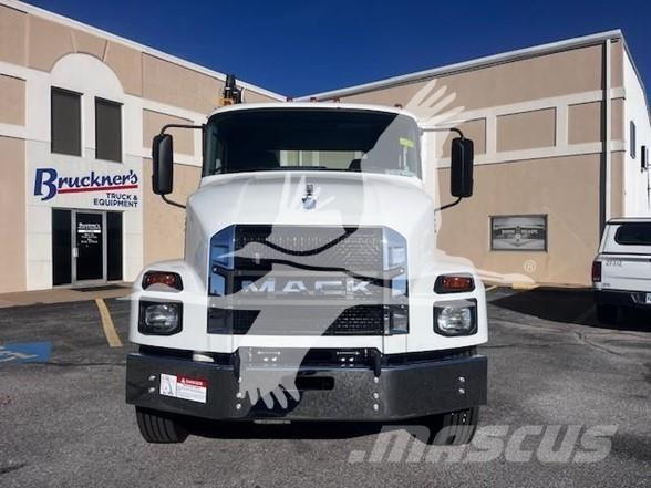 Mack MD6 Építőipar - Egyebek