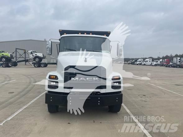 Mack MD7 Billenő teherautók