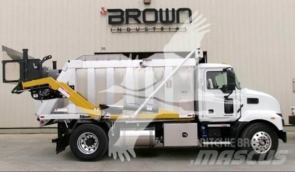 Mack MD7 Építőipar - Egyebek