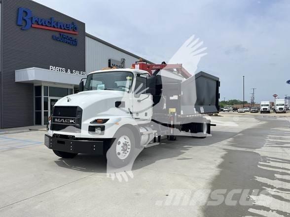 Mack MD7 Építőipar - Egyebek