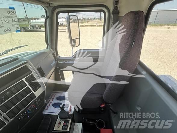 Mack MD7 Billenő teherautók