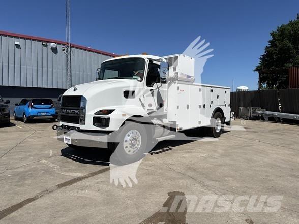 Mack MD7 Építőipar - Egyebek