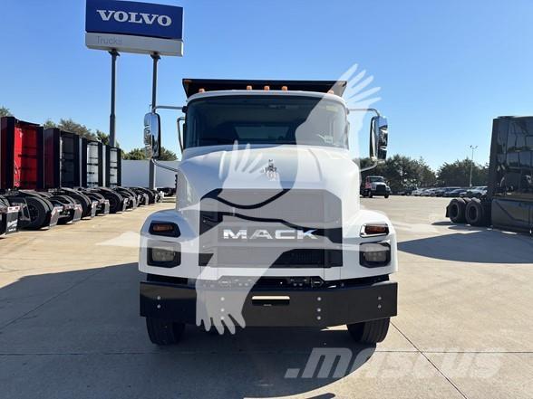 Mack MD7 Billenő teherautók