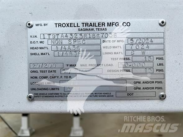 Troxell 130BBL Tartályos félpótkocsik