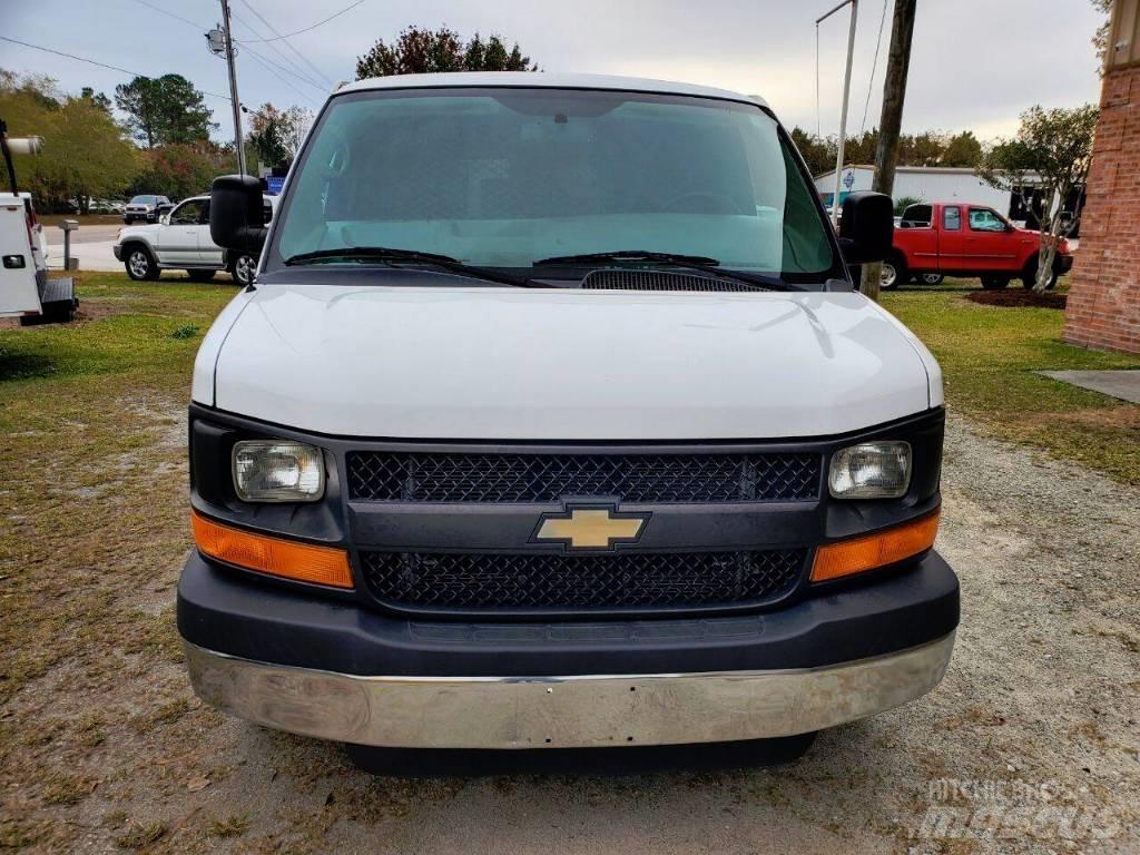 Chevrolet G3500 Transporterek