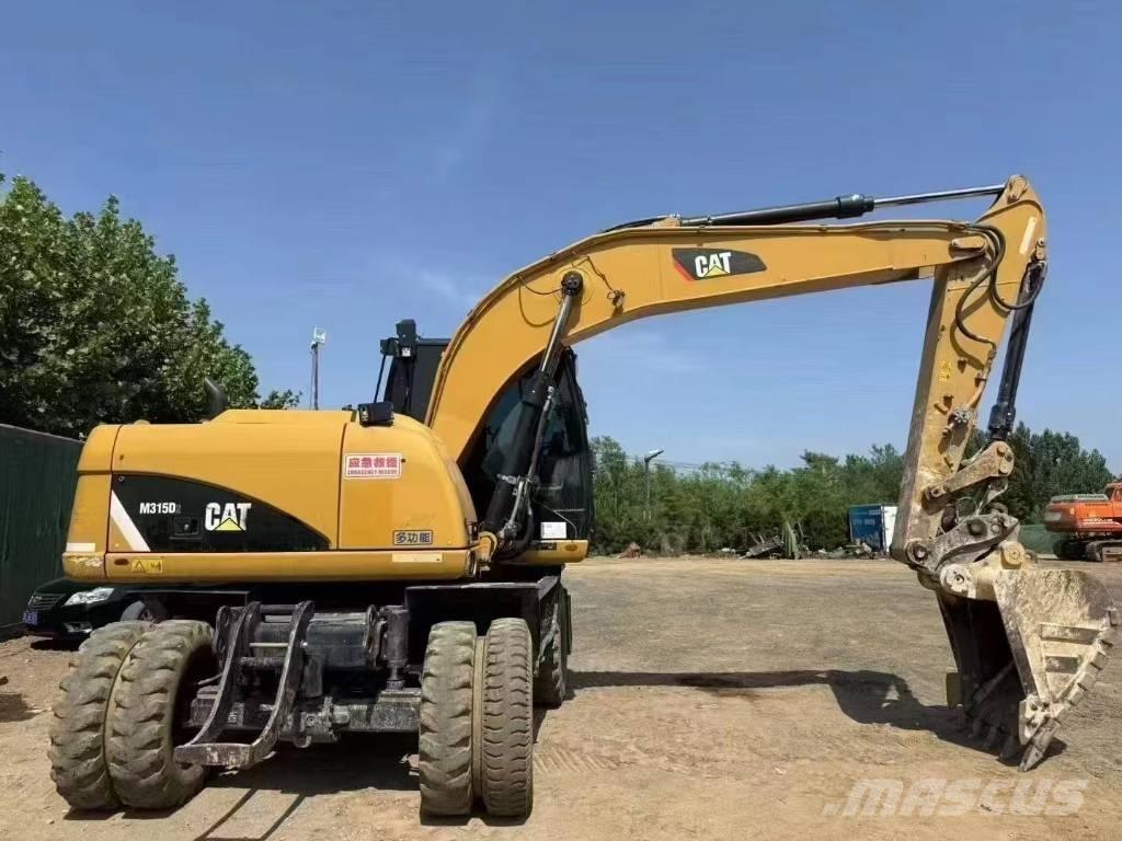 CAT M 315 D Gumikerekes kotrók
