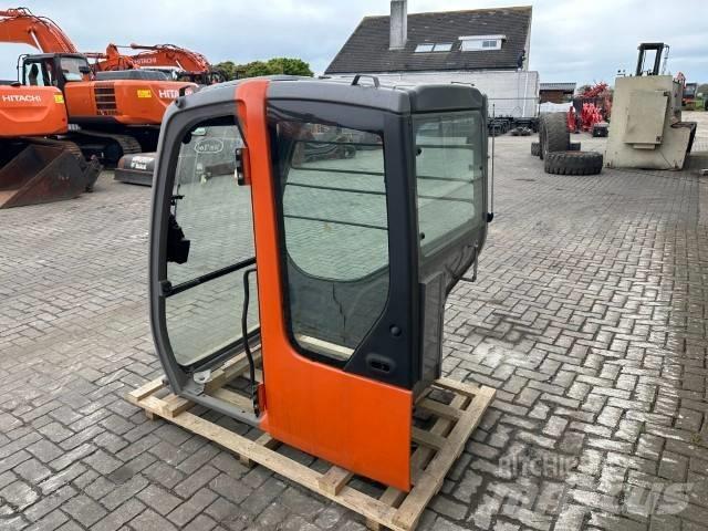 Hitachi ZX 70 Lánctalpas kotrók