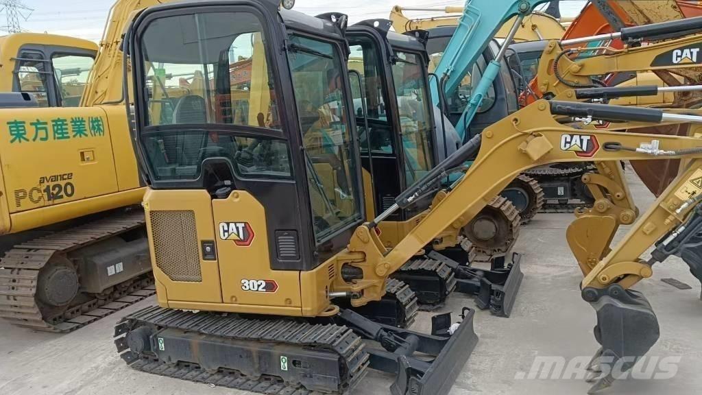 CAT 302D Lánctalpas kotrók