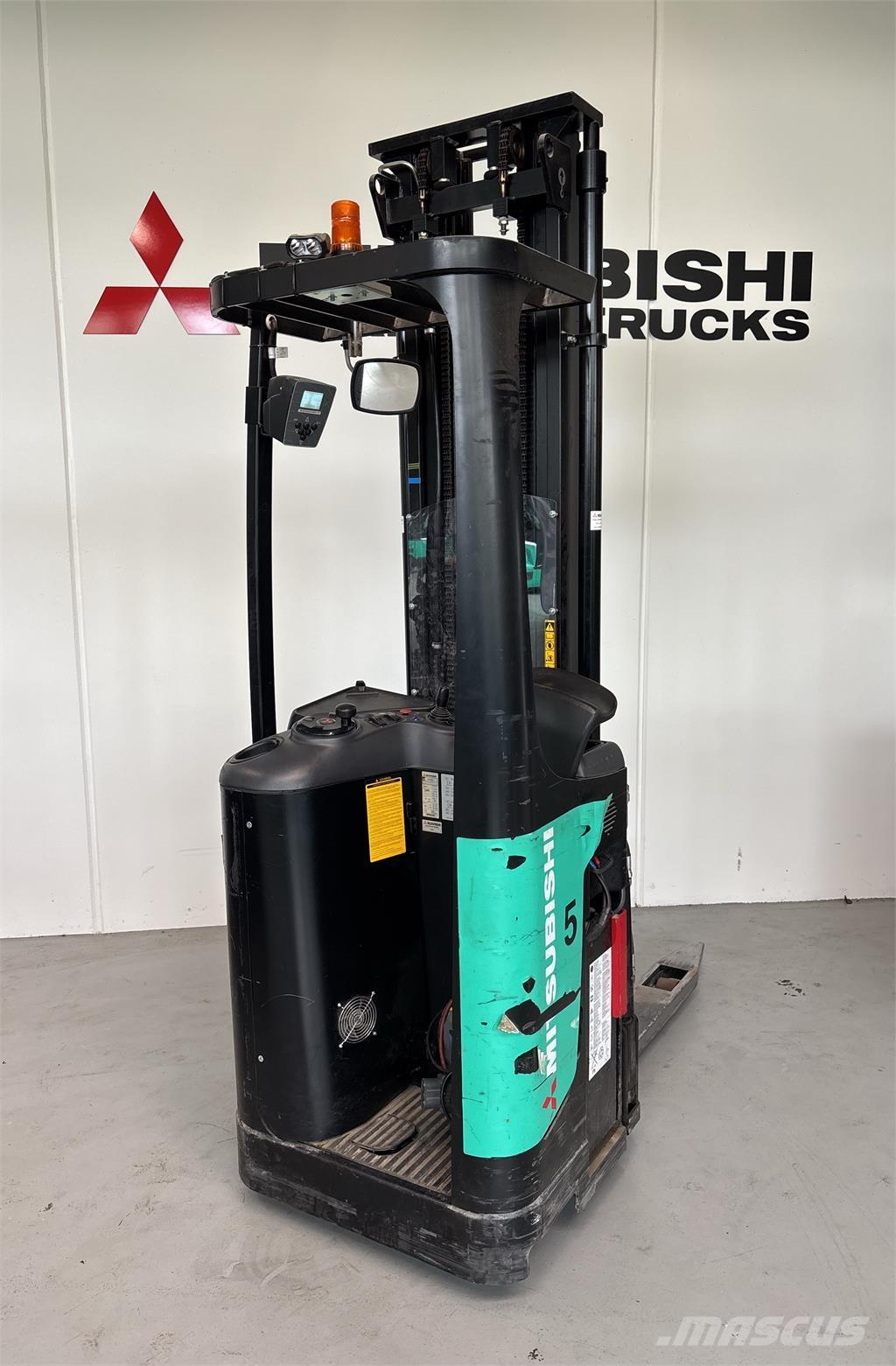 Mitsubishi SBR16N Elektromos gyalogkíséretű targoncák