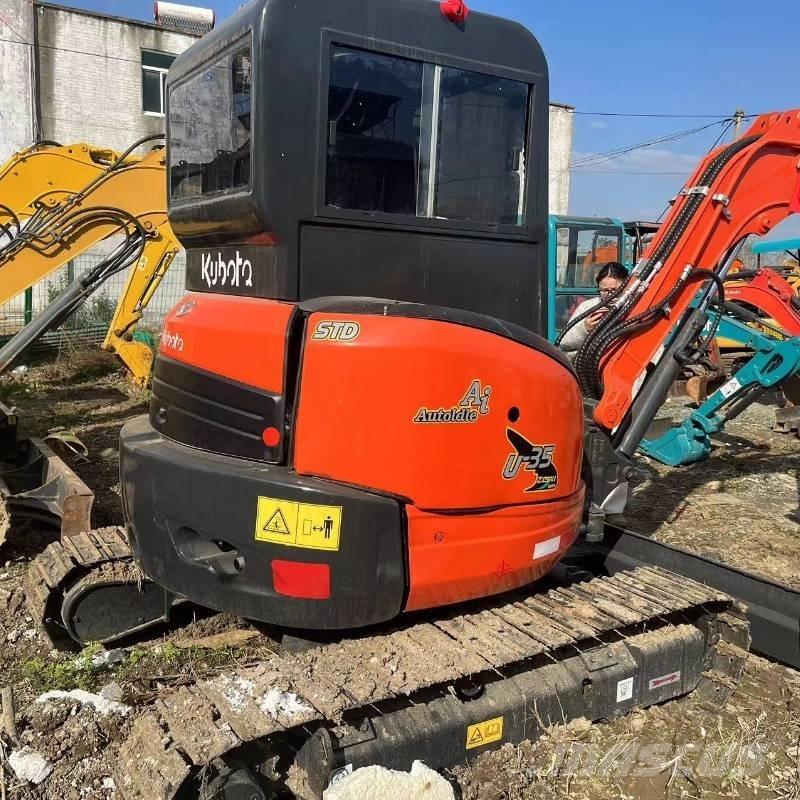 Kubota U 35 Mini kotrók < 7t